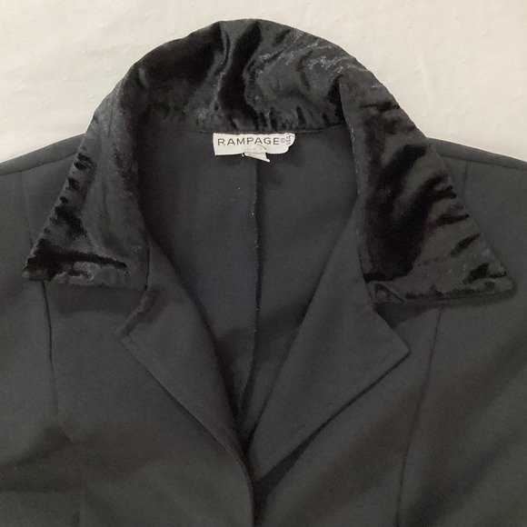 VTG Rampage Black Velvet Collar Longline Blazer Jacket Womens Goth Whimsy size 7 - Picture 8 of 10